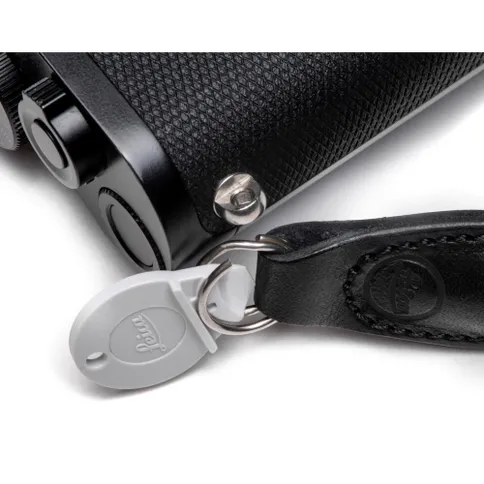 Leica-ropestrap-whiteandblack-100_2.png