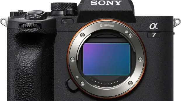 sony-a7-iv_1.webp