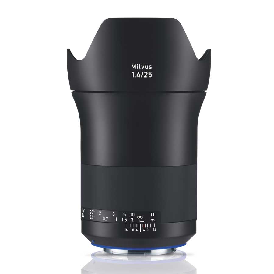 Zeiss Milvus 25mm F/1.4 Canon