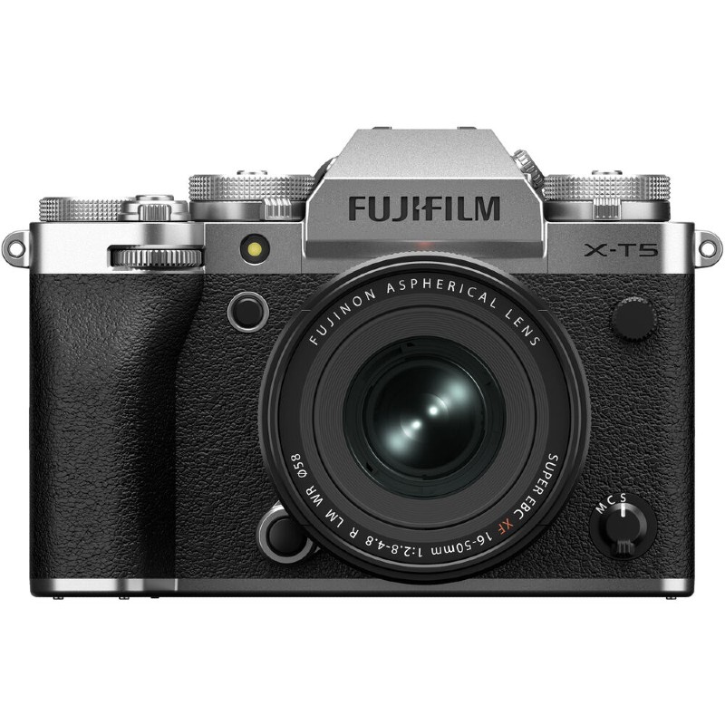 Fujifilm X-T5 Silber + XF 16-50mm